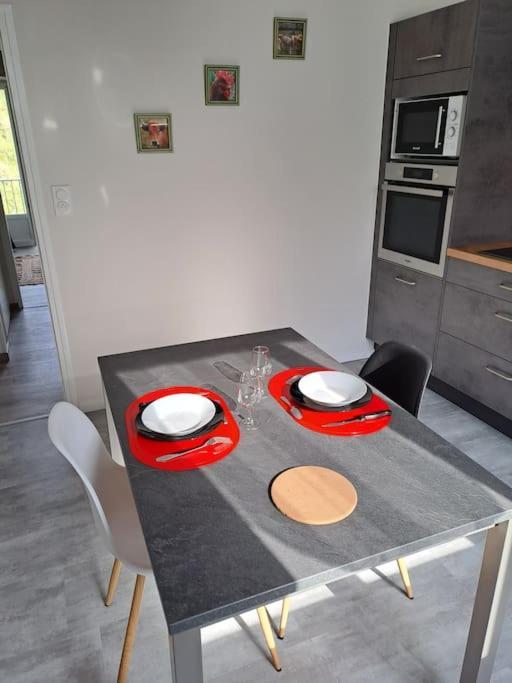 Agreable T2 Classe 3 Etoiles, Refait A Neuf, Dans Quartier Calme โรเดซ ภายนอก รูปภาพ